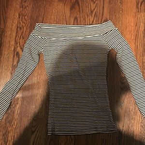 Off the shoulder stripped long sleeve